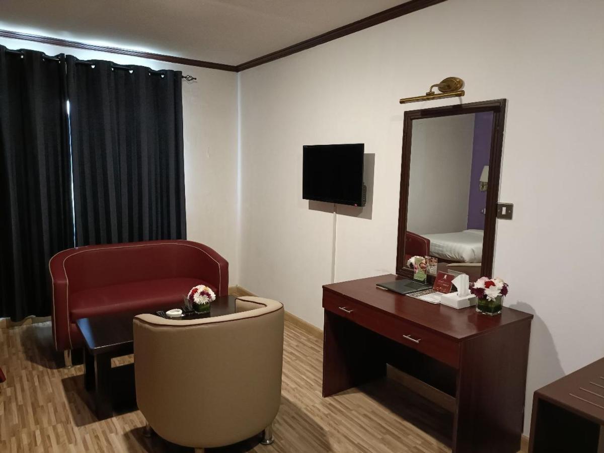 Manhattan Avenue Hotel Dubai Esterno foto